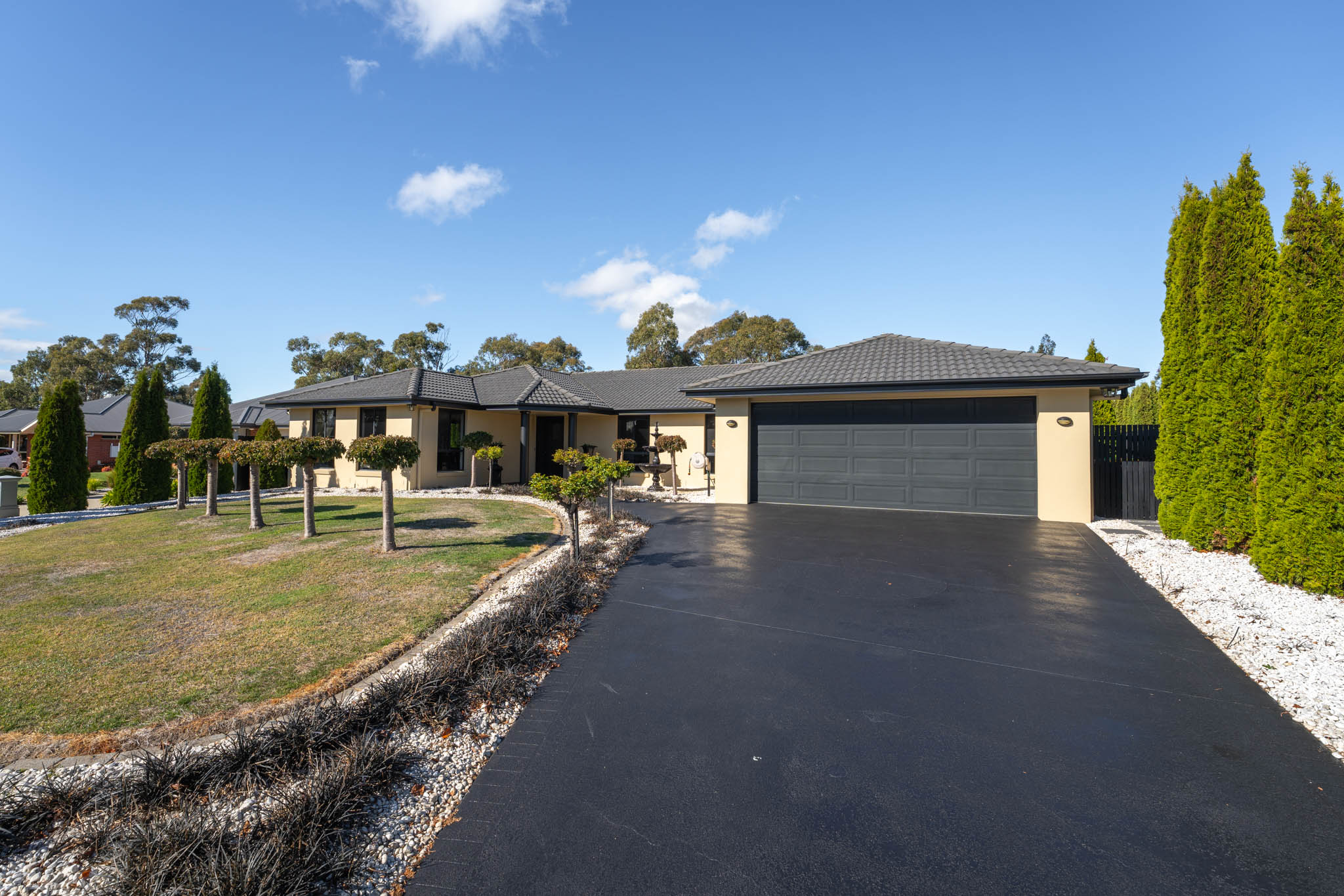 42 Trafalgar Drive , PROSPECT VALE Wolf Property